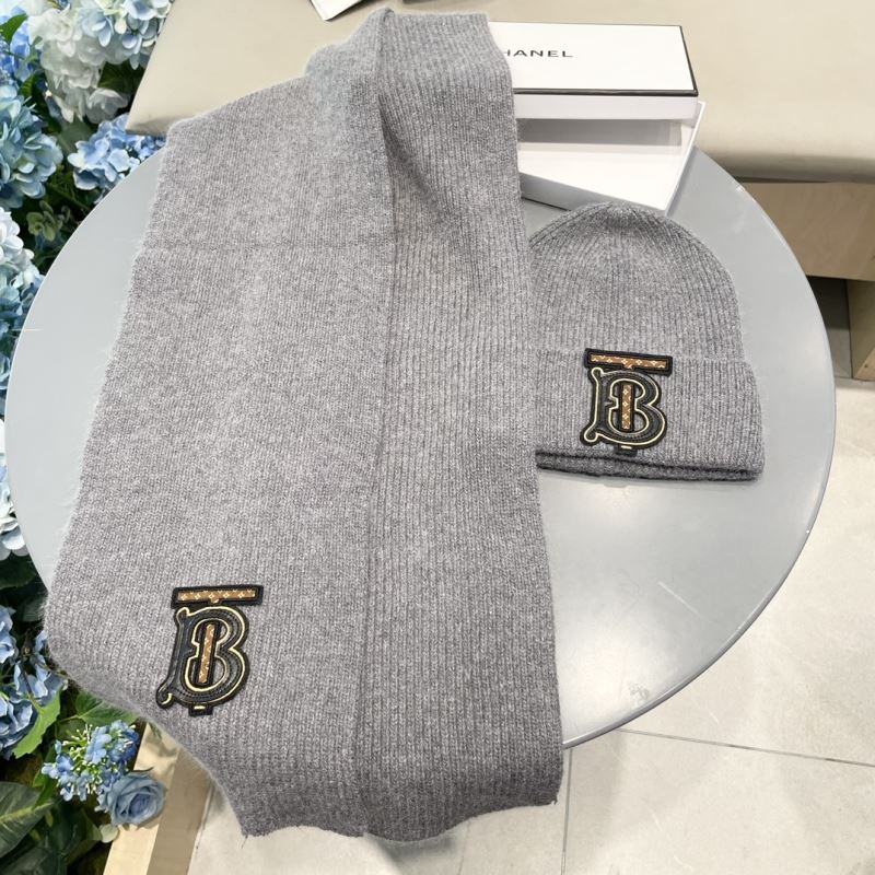 Burberry Caps Scarfs